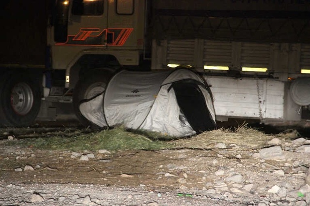 Kentsel Dönüşüm Alanına Çadır Kuran Fransız Turist Şanlıurfa'yı Ayağa Kaldırdı