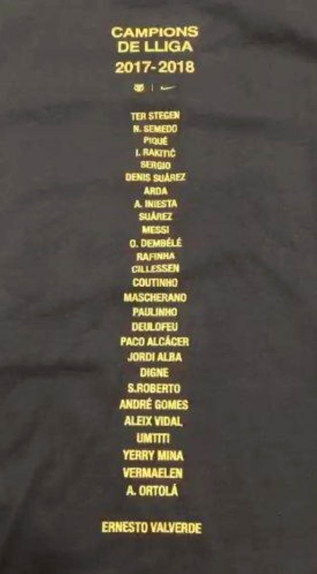 Barcelona, Arda Turan'ın İsmini Şampiyonluk Tişörtüne Geç de Olsa Yazdırdı