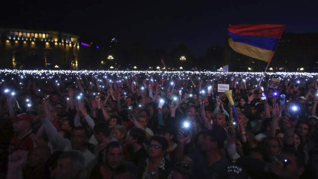 Ermenistan'da Sokaklar Durulmuyor! Muhalefetin Lideri Başkanlık İçin Gereken Oyu Alamadı