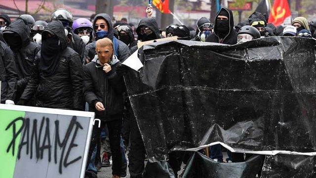Fotoğraflarla: Dünyada İşçiler 1 Mayıs'ı Nasıl Kutladı?