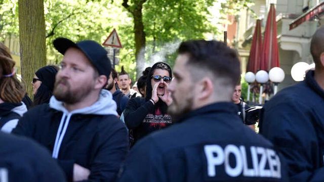 Fotoğraflarla: Dünyada İşçiler 1 Mayıs'ı Nasıl Kutladı?