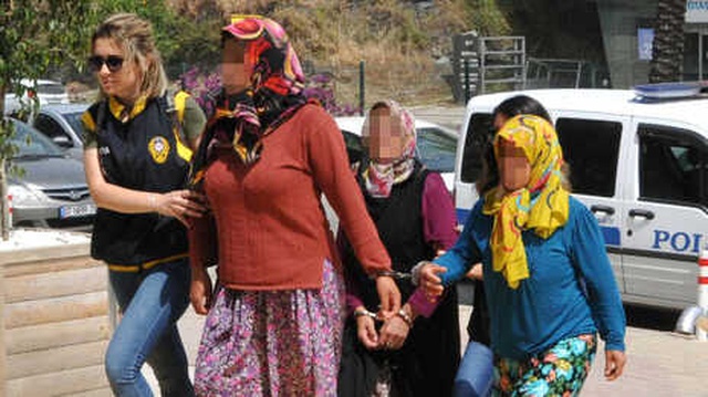 1 Yıl Önce Evde Çırılçıplak Halde Ölü Bulunan Çiftin Cinayetinin Ardından Yasak Aşk Çıktı: 5 Gözaltı