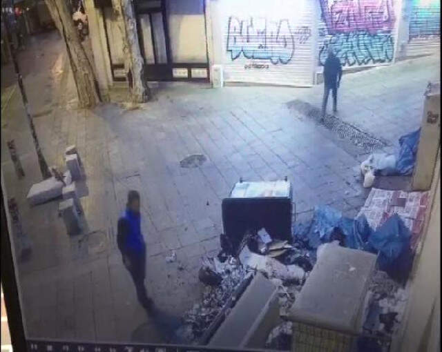 Kadıköy'de Kiliseye Yapılan Saldırının Görüntüleri Ortaya Çıktı