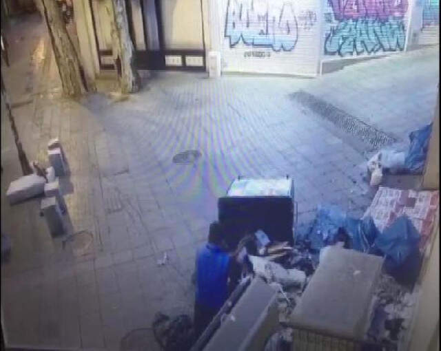 Kadıköy'de Kiliseye Yapılan Saldırının Görüntüleri Ortaya Çıktı