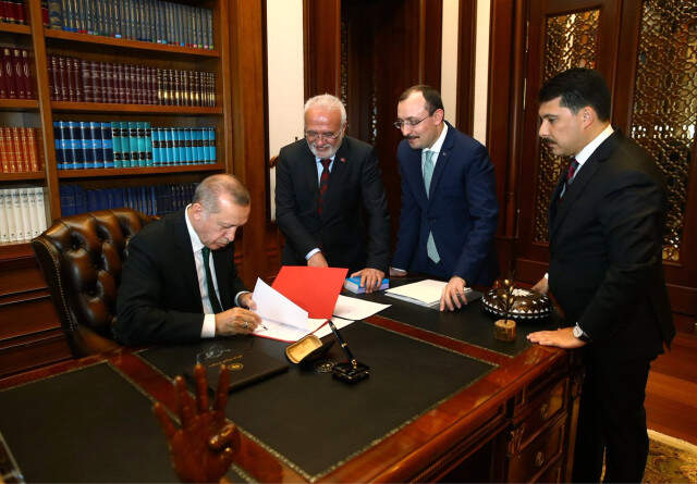 Son Dakika! Yıldırım ve Bahçeli, Erdoğan'ın Adaylık Başvurusunu Birlikte Yapacak Erdoğan'ın Adaylık Başvurusunu, Yıldırım ve Bahçeli Birlikte Yapacak