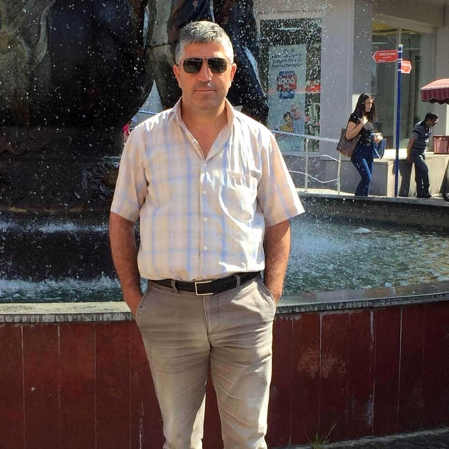 Yanlışlıkla Sınırı Geçen Kepçe Operatörü Yunanistan'da Gözaltına Alındı