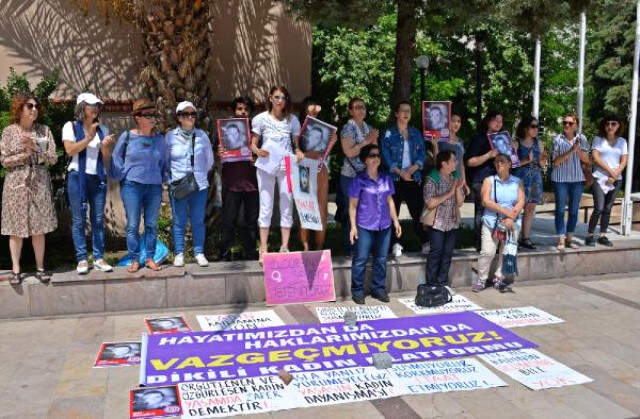 Karısının Başına Çekiçle Vurarak Öldüren Cani, Olay Anını Anlattı: Şuurumu Kaybettim Karısının Başına Çekiçle Vurarak Öldüren Cani, Olay Anını Anlattı: Şuurumu Kaybettim