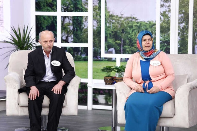 Acılı Aile, 3 Yıldır Kayıp Olan Oğlunu, Esra Erol'un Programında Buldu