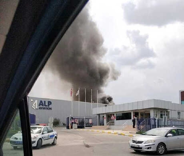 Son Dakika! Eskişehir'de Havacılık Firması Fabrirkasında Yangın