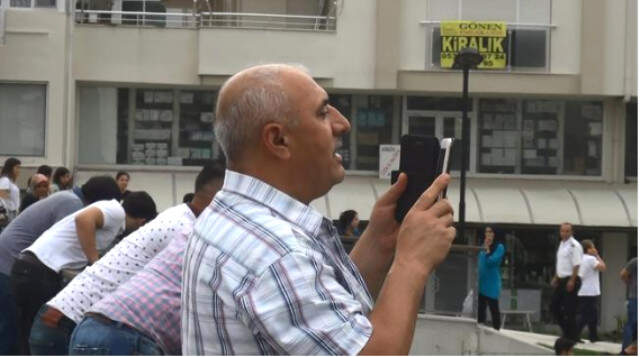 Irmağa Düşen Genç Kızı Kurtarmak İsteyen Kafe Çalışanı, Girdaba Kapılıp Kayboldu