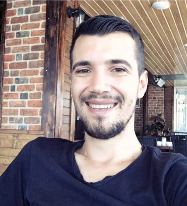 Irmağa Düşen Genç Kızı Kurtarmak İsteyen Kafe Çalışanı, Girdaba Kapılıp Kayboldu