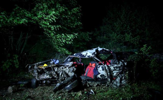 Bursa'da Korkunç Kaza! TIR'a Çarpan Otomobil Takla Atıp Devrildi: 3 Ölü, 3 Yaralı