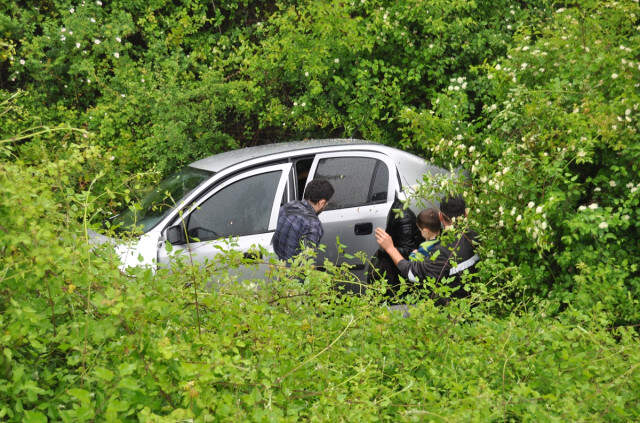 Yağmur Nedeniyle Aynı Yolda 2 Saat İçinde 11 Araç Kaza Yaptı