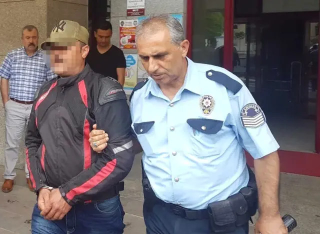 Alkollü Sapık, Önce Bir Öğretmeni Sonra 12 Yaşındaki Kız Çocuğunu Taciz Etti