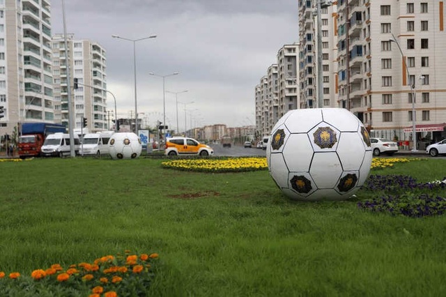 Türkiye Kupası Finali Öncesi Diyarbakır'da Hazırlıklar Tamamlandı, Otellerde Boş Yer Kalmadı