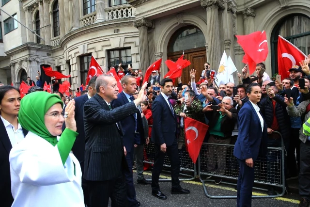 Cumhurbaşkanı Erdoğan'a Londra'da Coşkulu Karşılama!