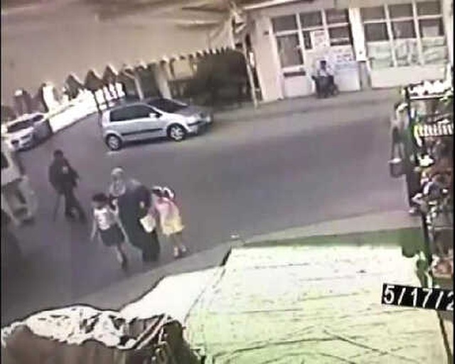 Feci Kaza Kamerada! Hafriyat Kamyonu Yaşlı Adamın Üzerinden Geçti