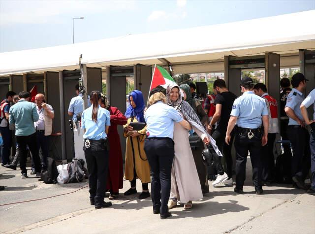 Kudüs'ün Çığlığı İstanbul'da Yankılandı, Yüz Binler Yenikapı'da Buluştu!