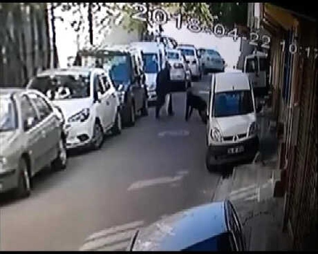 Sokak Ortasında Tartıştığı, Karısını Taciz Eden Adam Tarafından Öldürüldü