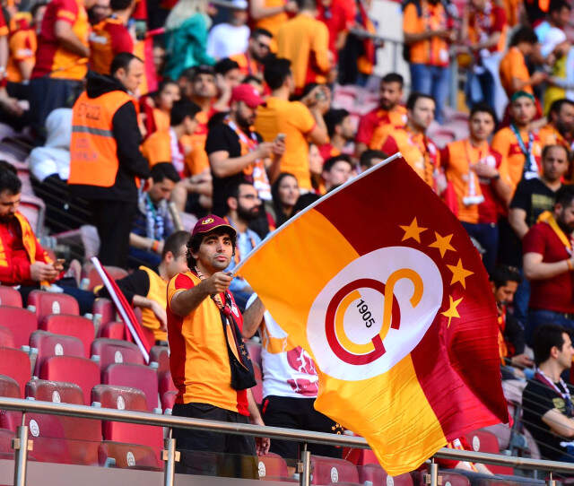 Galatasaray'da Şampiyonluk Kutlamaları Başladı