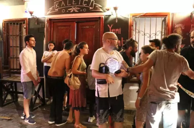 Tarihi Kaleiçi'ndeki Eğlence Mekanında Korkutan Yangın