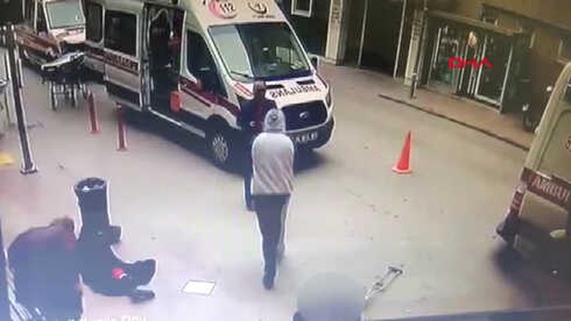 İstanbul'da Hastane Önündeki Silahlı Saldırı Güvenlik Kamerasında
