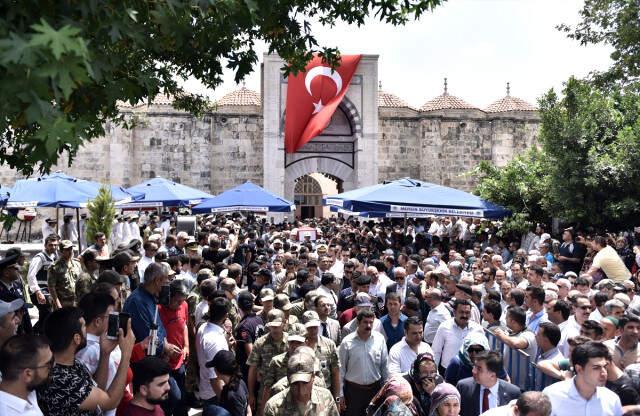 Kuzey Irak'taki Terör Saldırısında Şehit Olan Uzman Çavuş Son Yolculuğuna Uğurlandı