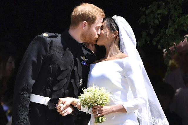 Prens Harry ve Meghan'ın Düğün Fotoğrafları Yayınlandı