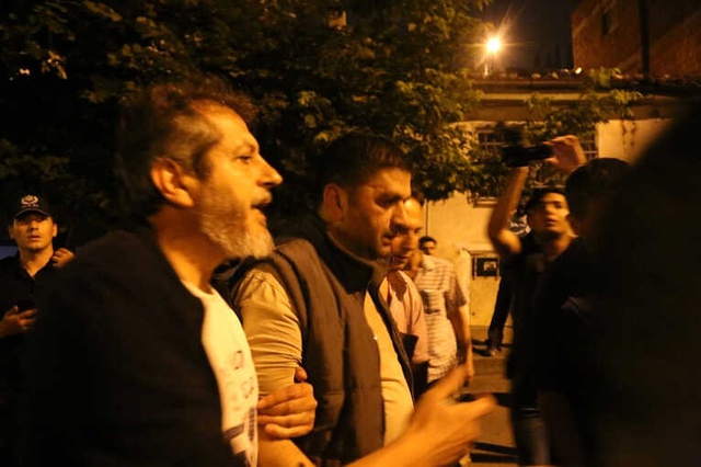 Bursa'da Sahur Vakti Rehine Krizi! Cezaevi Firarisi Adam Karısını Bıçaklayıp Eve Kilitledi