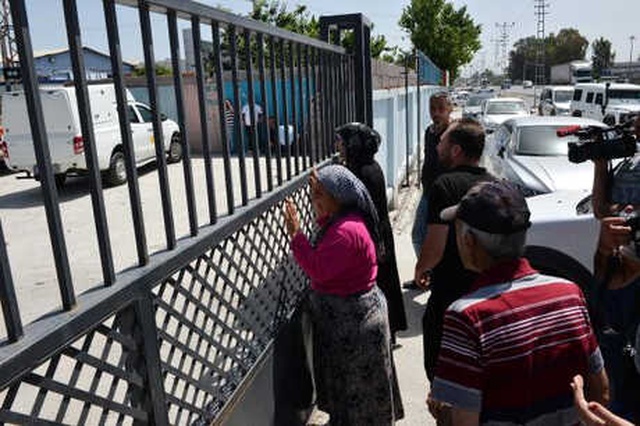 Elektrik Akımına Kapılan İşçinin Eşi, Ağıtlarıyla Yürekleri Dağladı
