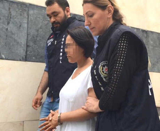 Eski Sevgilisini Yatakta Basan Kadın, Video Çekip Şantaj Yaptı