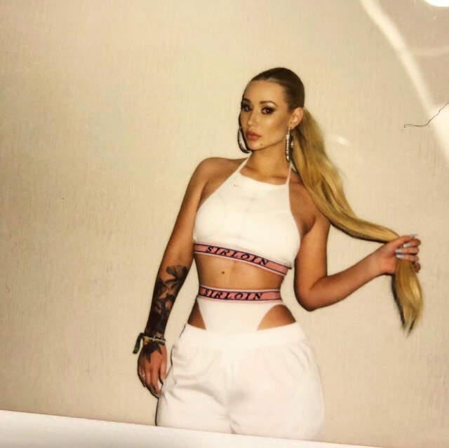 Iggy Azalea'nın Paylaşımı Sosyal Medyayı İkiye Böldü