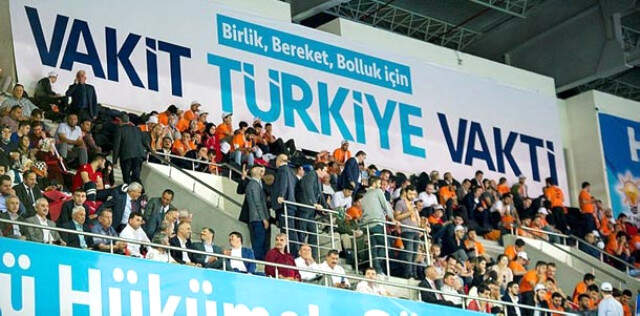 Erdoğan AK Parti'nin Seçim Beyannamesini Açıkladı, Toplumun Her Kesimine Ayrı Ayrı Müjdeler Verdi