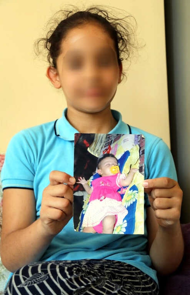 Acı Gerçeği Yıllar Sonra Öğrendi! 10 Yaşındaki Küçük Kızın Teyzesi Sandığı Kadın Annesi Çıktı
