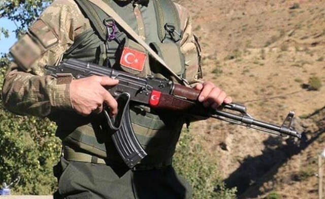 Şırnak'ta Hain Tuzak! Teröristlerin Saldırısına Uğrayan Korucu Şehit Oldu Şırnak'ta Hain Tuzak! Teröristlerin Saldırısına Uğrayan Korucu Şehit Oldu