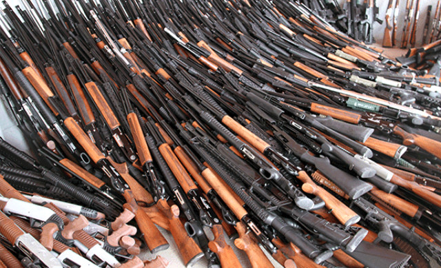 Jandarma, Ağzına Kadar Silah Dolu Depoya Baskın Düzenledi