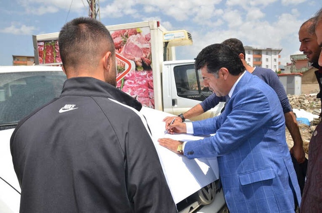 Kaçağı Bitirecek Yöntem! Yüksekova'da Elektrik Telleri Yer Altına Alınıyor