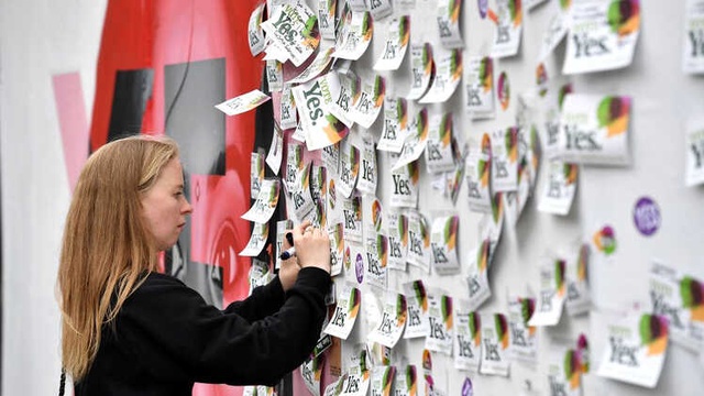 İrlanda Referandumundan 'Evet' Çıktı, Kürtaj Yasağı Kalkıyor