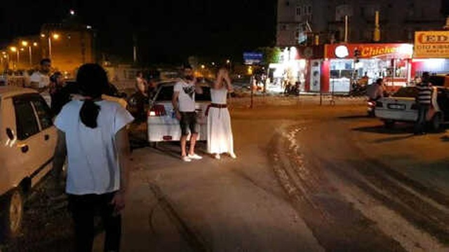 İskenderun'da Sadece 2 Metre Eninde 5 Metre Uzunluğundaki Alana Yağmur Yağdı