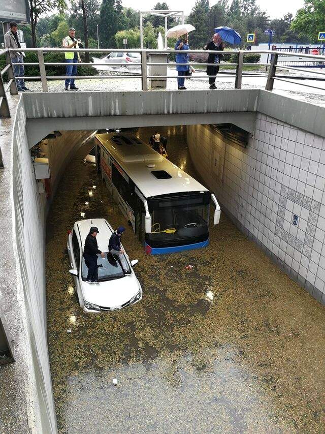 Meteoroloji 5 İlçenin Adını Verip Başkenti Uyardı: Sağanak Yağış Geliyor!