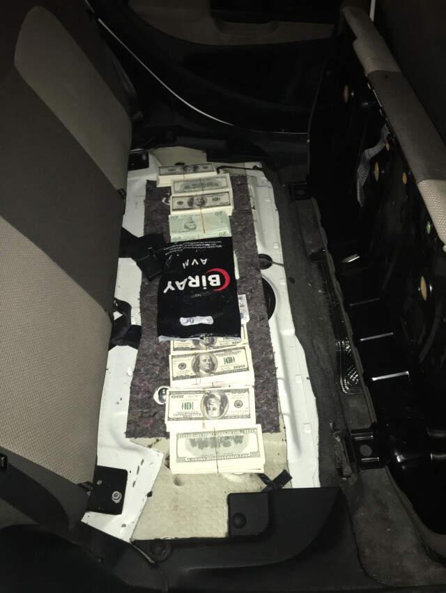 İstanbul'da Düzenlenen Operasyonda Sahte 800 Bin Dolar Ele Geçirildi