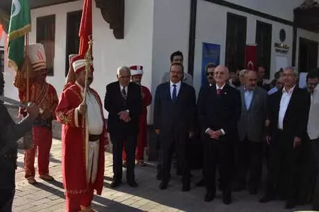 İsmail Kahraman: Meclis Başkanı Oldum Diye Kafam Boşalmadı!