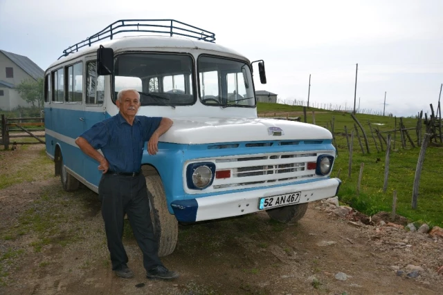 Ordulu Hacı Amcanın 1962 Model Otobüsü İlk Günkü Gibi Çalışıyor
