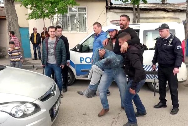 Erzurum'da İki Aile Birbirine Girmiş 10 Kişi Yaralanmıştı! Silahlı Kavgada Ölü Sayısı 2'ye Yükseldi
