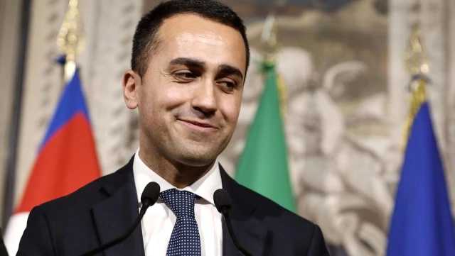 Hükümet Krizi İtalya'yı İkiye Böldü