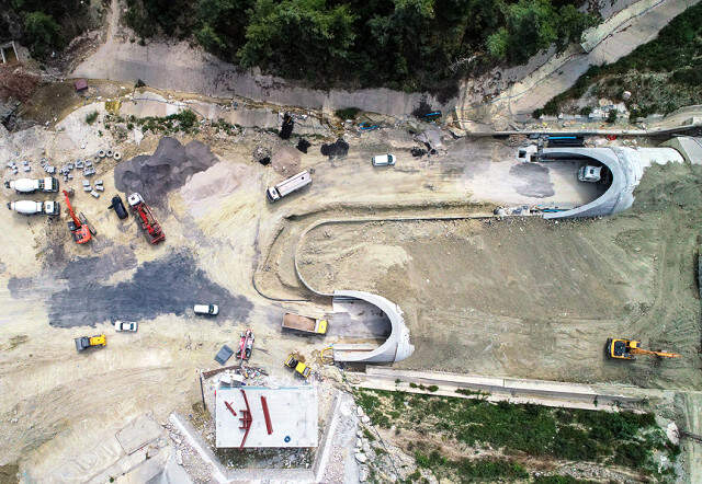 İzmir-Manisa Arasını 15 Dakikaya Düşürecek Tünel İçin Geri Sayım Başladı