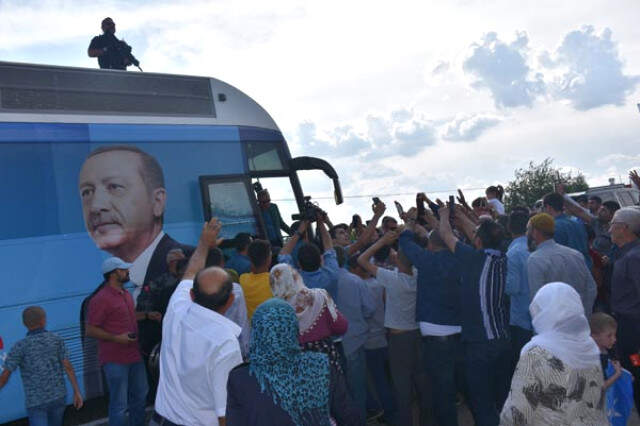 Erdoğan'dan, İnce'nin Demirtaş Çıkışına Sert Tepki: Sen Ne Diyorsun, Neyi Serbest Bırakıyorsun