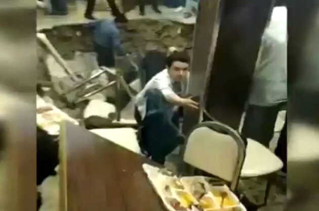 Restoranın Ortası Çöktü, İftara Gelen Vatandaşlar Çukura Düştü! O Anlar Kamerada