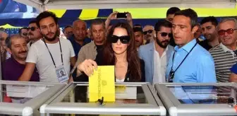 Fenerbahçe'nin Yeni First Lady'si Nevbahar Koç! İşte Hakkında Tüm Merak Edilenler