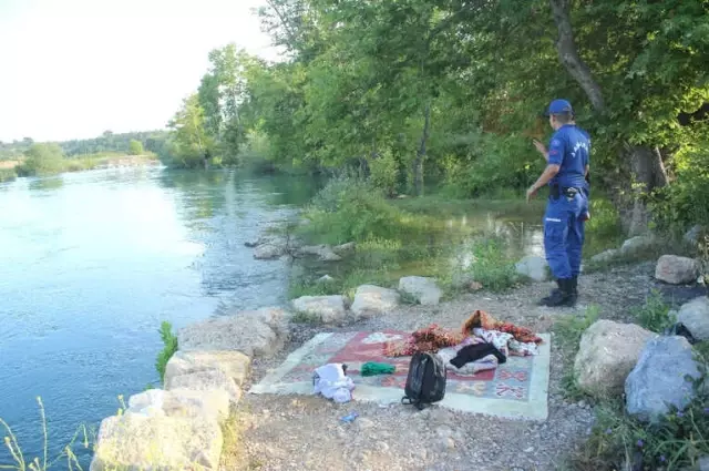 Serinlemek İçin Gireni Yutuyor! Manavgat Çayı 1 Ayda 4 Kişiye Mezar Oldu